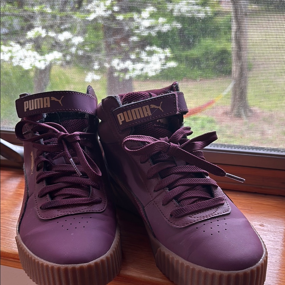 PUMA Women's Purple High-Top Sneakers